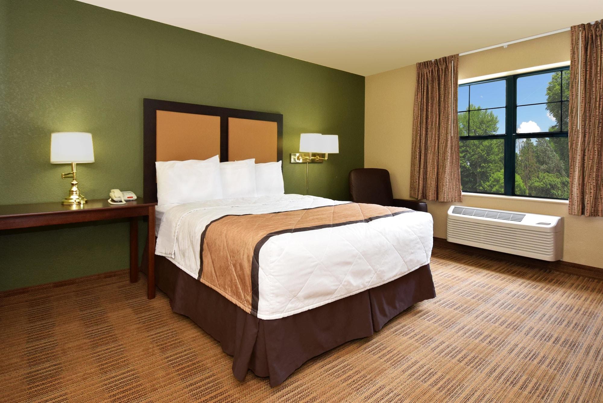 Extended Stay America Suites - Santa Barbara - Calle Real Goleta Eksteriør billede