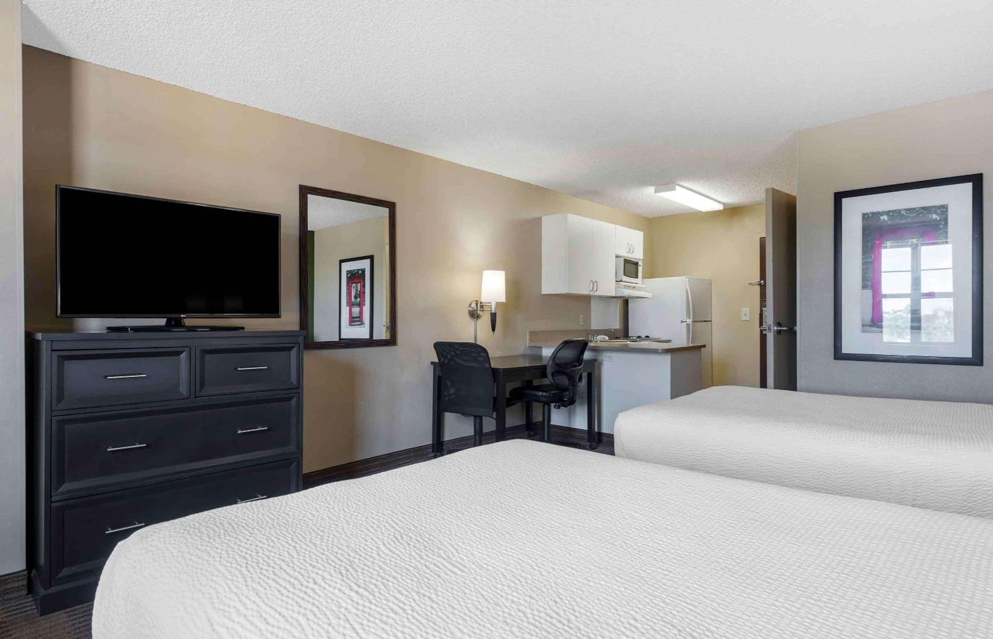 Extended Stay America Suites - Santa Barbara - Calle Real Goleta Eksteriør billede