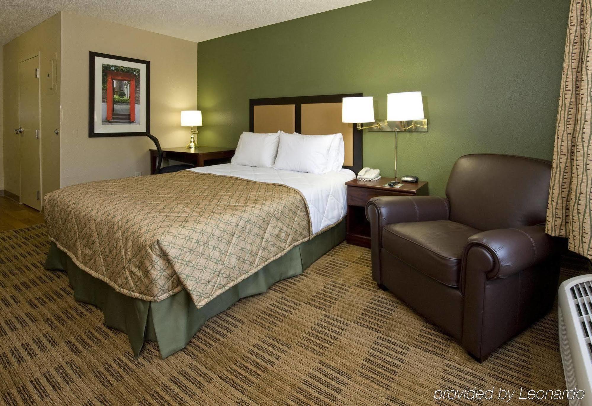 Extended Stay America Suites - Santa Barbara - Calle Real Goleta Eksteriør billede